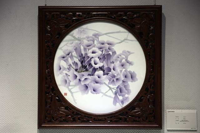 陈扬龙作品《泡桐圆盘》.jpg