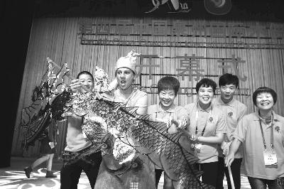 海宁皮影戏参加泉州国际木偶艺术节（摄影：王晓莉）.jpg