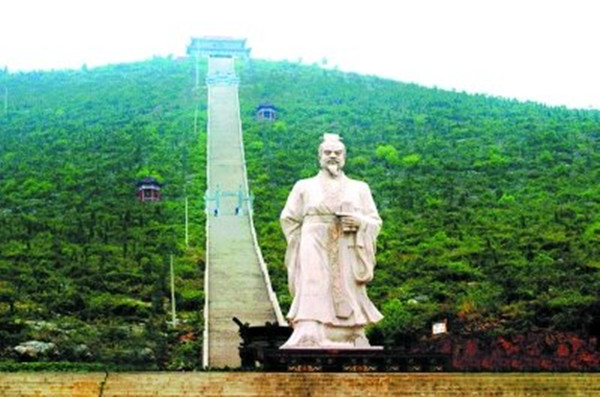 河南范蠡像_副本.jpg