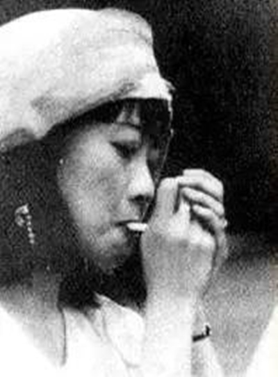 婉容_副本.jpg