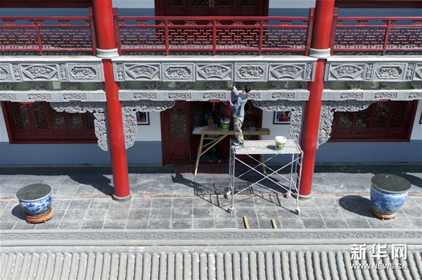 方砖“绣”乾坤 02_副本.jpg