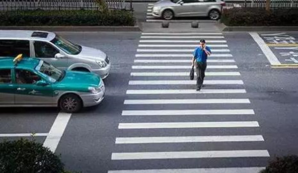 斑马线_副本.jpg