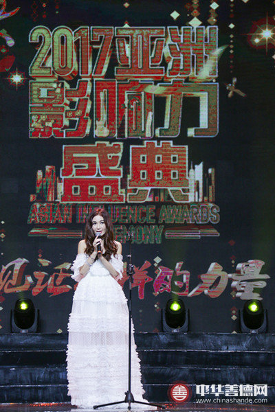 8 - 温碧霞_副本.jpg