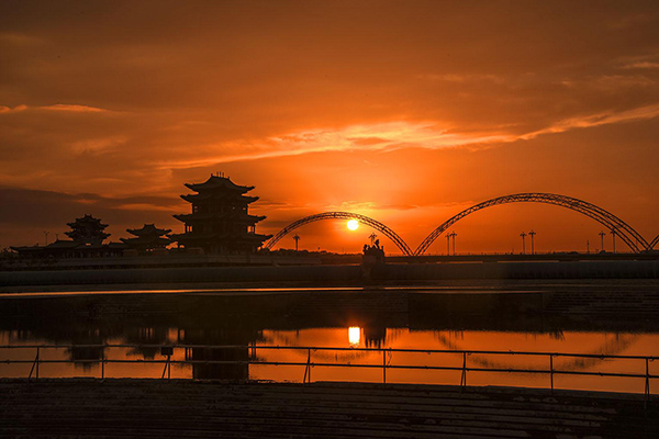 嘉峪关小.jpg