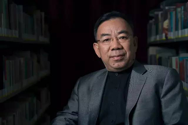 万俊人.jpg