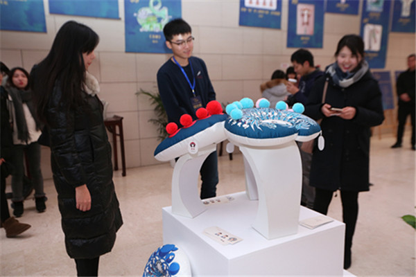 MAIN201801021431000102443336453 (1)_副本.jpg