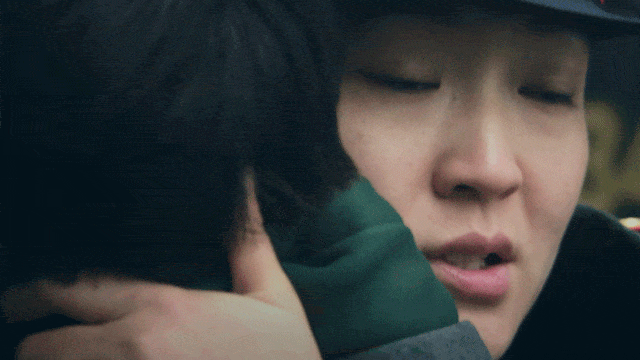 fFBb-fyrcsrx0996288.gif