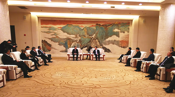2会谈现场.jpg