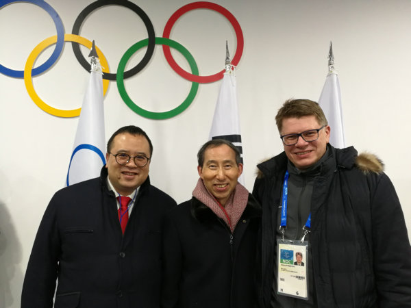 3龙宇翔,岳欣禹和德米特里.库勒巴托夫_1.jpg