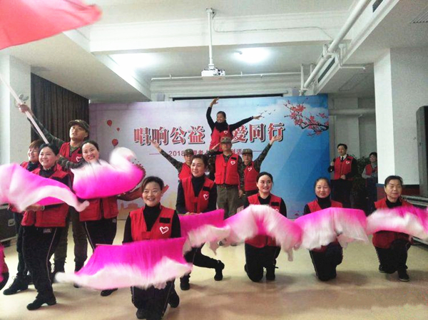 开场舞《我的祖国》.jpg