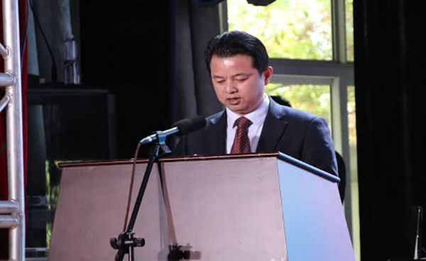 常德市第七中学校长李世明在欢迎会上致辞.jpg