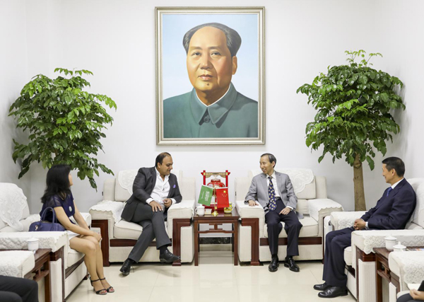 会谈现场.jpg