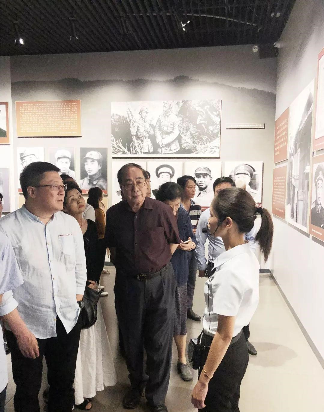 座谈会13.jpg
