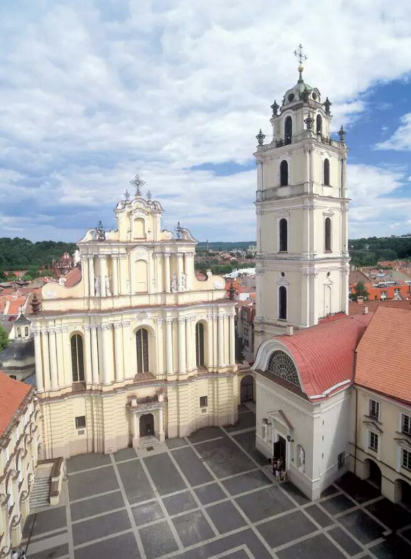 维尔纽斯Vilnius—千变万化的城市.jpg