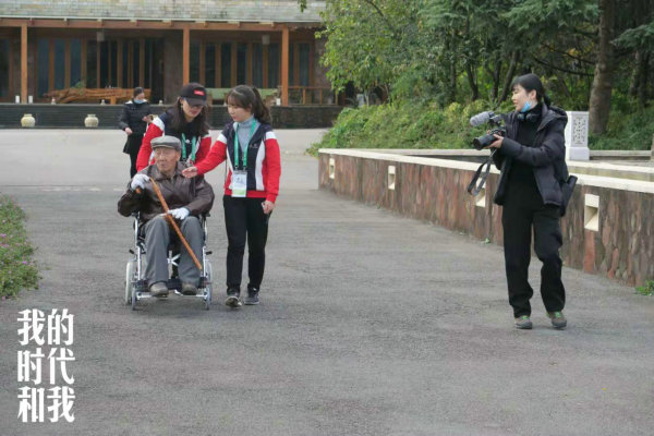 10最佳短纪录片奖 步履不停.jpg