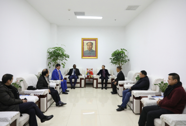 会谈现场.jpg