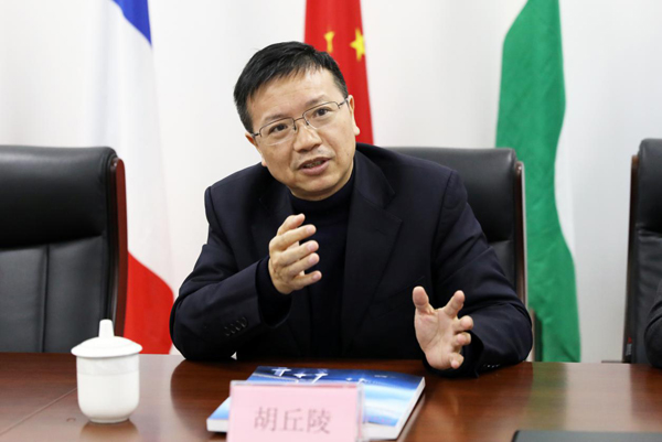 02常德市委常委.jpg