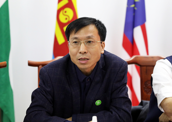 薛金利.jpg