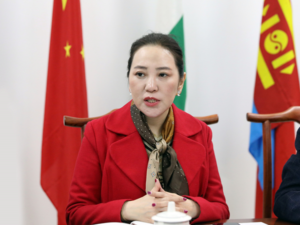 陈卿文.jpg