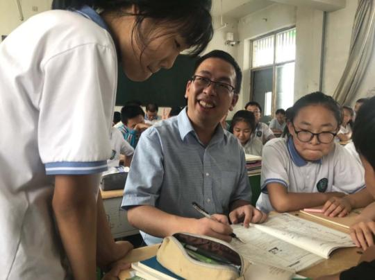 点击进入下一页
