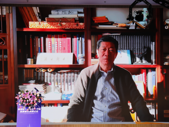 龙宇翔出席第十八届文博会“加强638.png