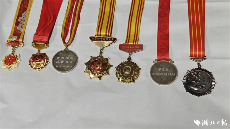 20251104a03f9be934454f89a.jpg 20251104a03f9be934454f89a.jpg