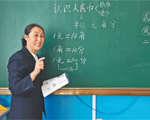 郭桂霞：最想看到的是孩子们眼里的光