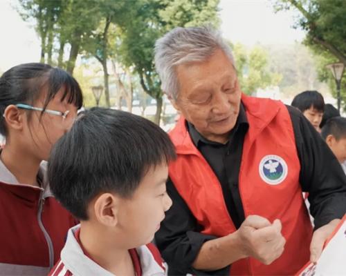 刘克香：二十年禁毒路，他从一个人升级到一个团队
