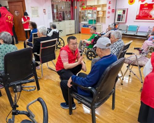 贾金国：一诺十七年 带动万人暖