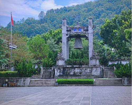 【特刊】将军作家张明刚散文《不一样的腾冲》佳作赏析