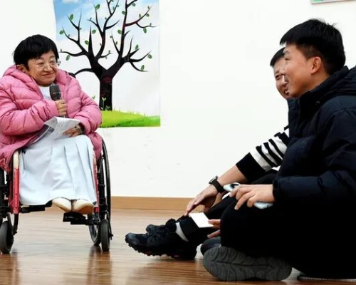 魏瑞红：“玻璃女孩”水晶心