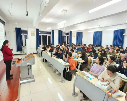 下班去上课！北京中医药大学开设针灸推拿专业培训班